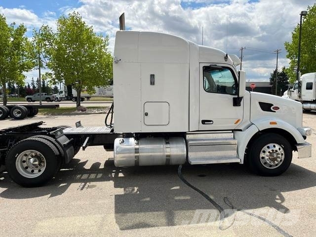 Peterbilt 567 6X4 트랙터 유닛