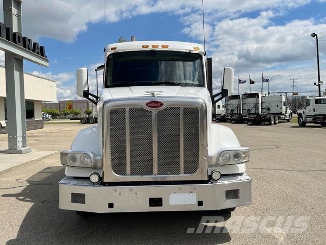 Peterbilt 567 6X4 트랙터 유닛