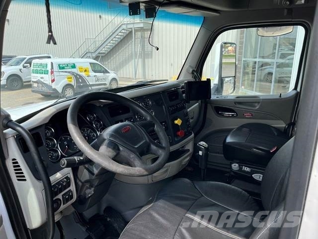 Peterbilt 567 6X4 트랙터 유닛