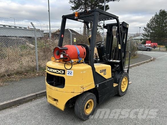 Daewoo G25E-3 Construction - Autres
