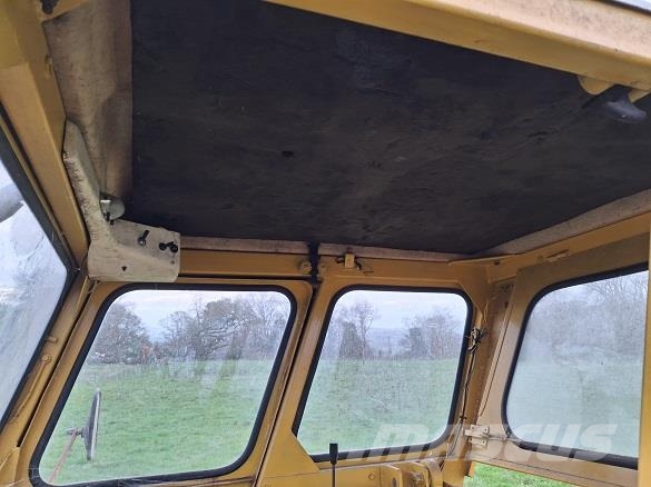 Ford 2000 TRACTOR Ostalo za građevinarstvo