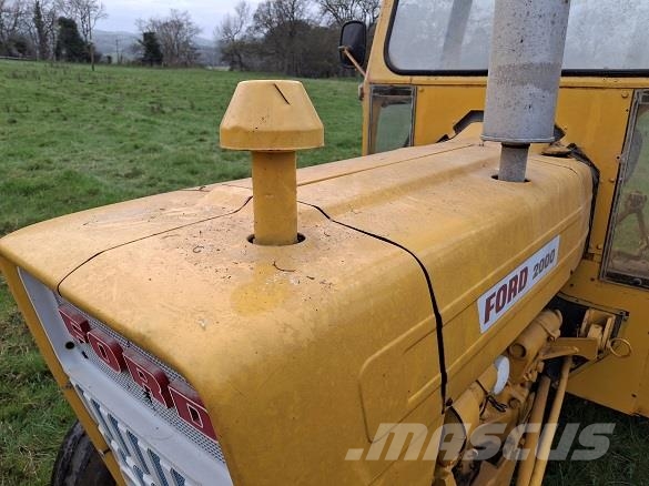 Ford 2000 TRACTOR Ostalo za građevinarstvo