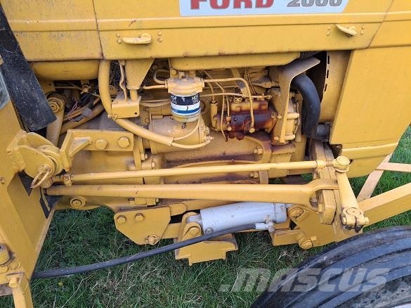 Ford 2000 TRACTOR Ostalo za građevinarstvo