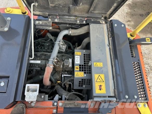 Hitachi ZX130 - 7 Roomikekskavaatorid