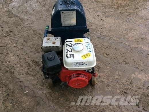 Honda 2 WATER PUMP Pompe à eau / Motopompe