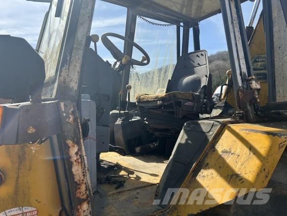 JCB 3CX Екскаватори-навантажувачі