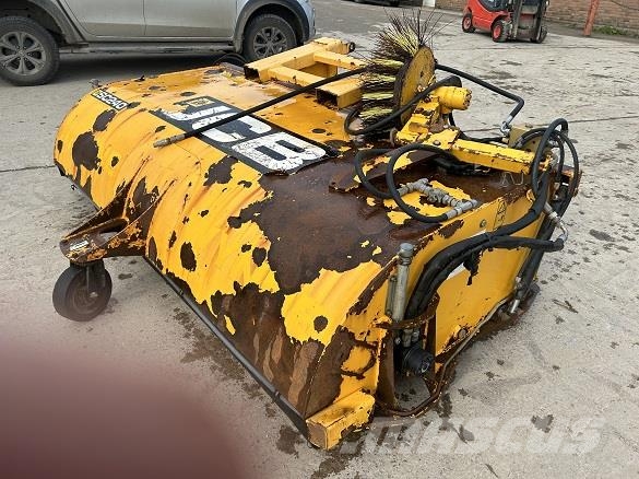 JCB SWEEPER SC240 Muut koneet