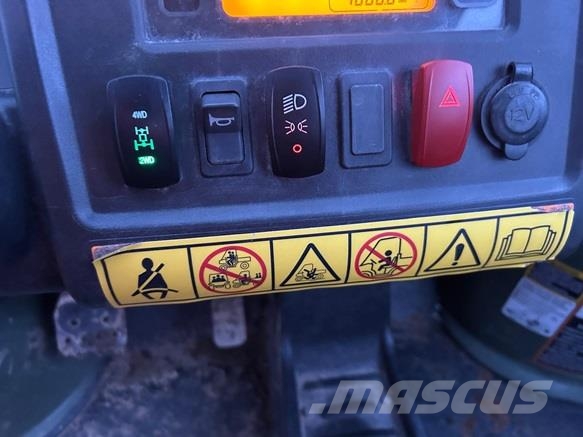 John Deere GATOR 855D Būvniecība- Citi