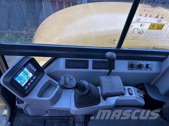 Komatsu PC80MR Entreprenør - Andet
