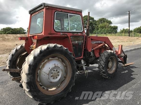 Massey Ferguson 575