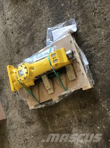 NEW BREAKER EPIROC SB152 Muut koneet