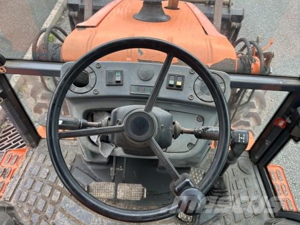 New Holland FB100-4PT Sonstige Baumaschinen