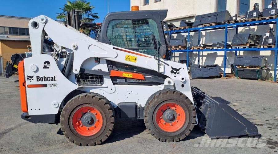 Bobcat S770HF Kompaktlaadurid