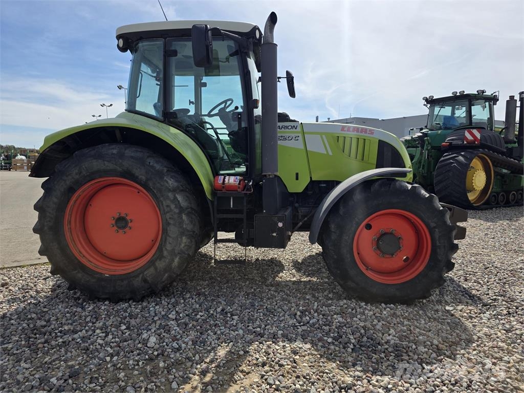 CLAAS Arion 620C Traktori