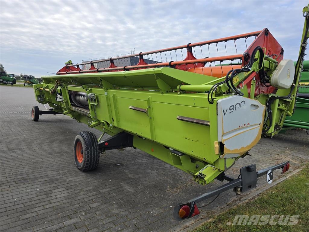 CLAAS Lexion 760 Derliaus nuėmimo kombainai