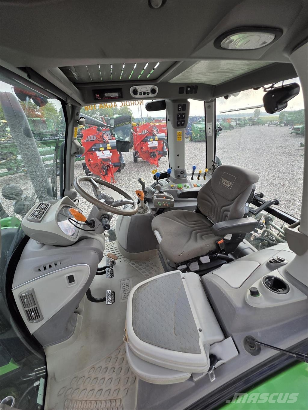 Deutz-Fahr 6155 Agrotron Tractors