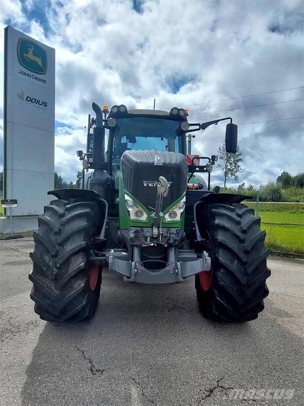 Fendt 826 Vario Traktorer