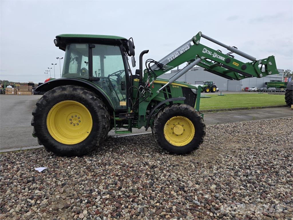 John Deere 5115M Trattori