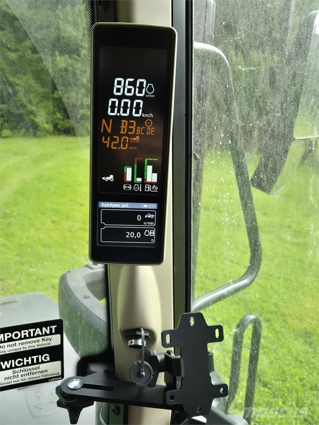 John Deere 6195M الجرارات