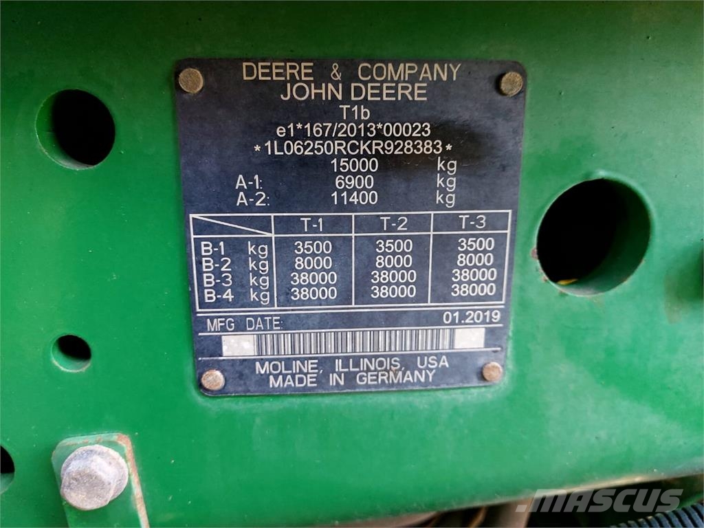 John Deere 6250R Traktori
