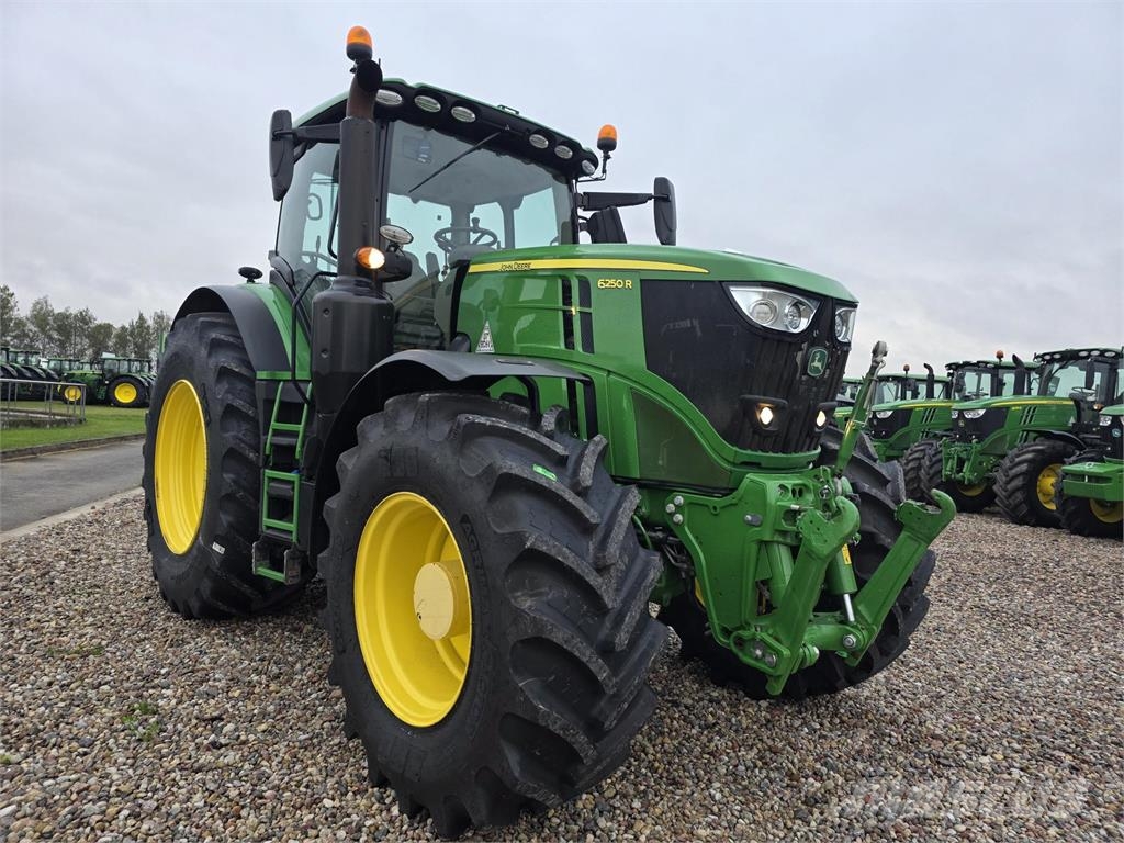John Deere 6250R Tracteur
