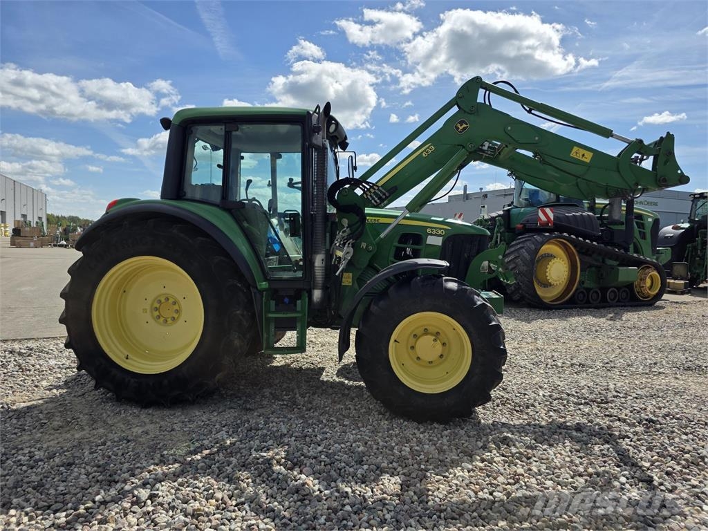 John Deere 6330 Tractoren