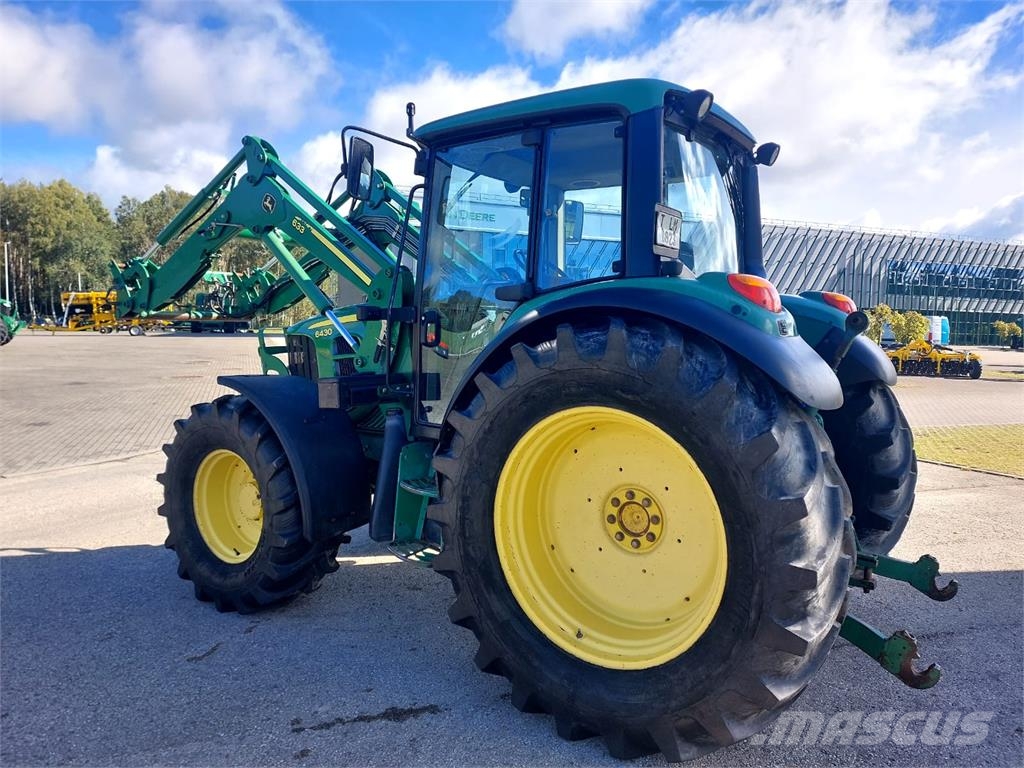 John Deere 6430 Traktori