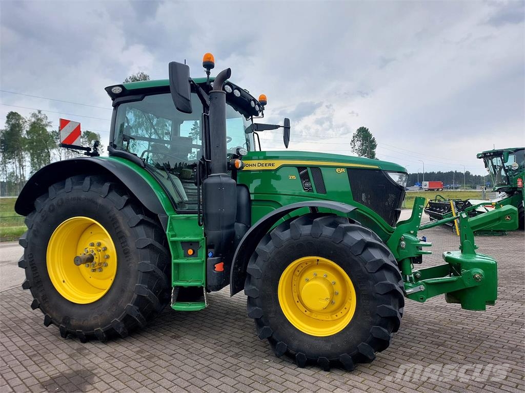 John Deere 6R 215 曳引機