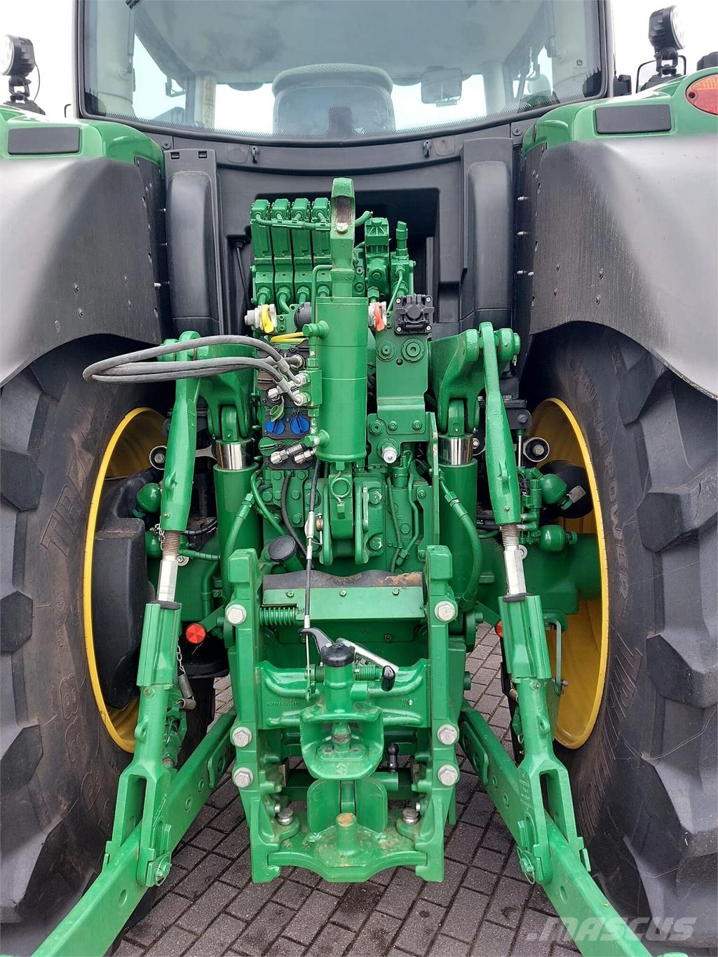 John Deere 6R 215 曳引機