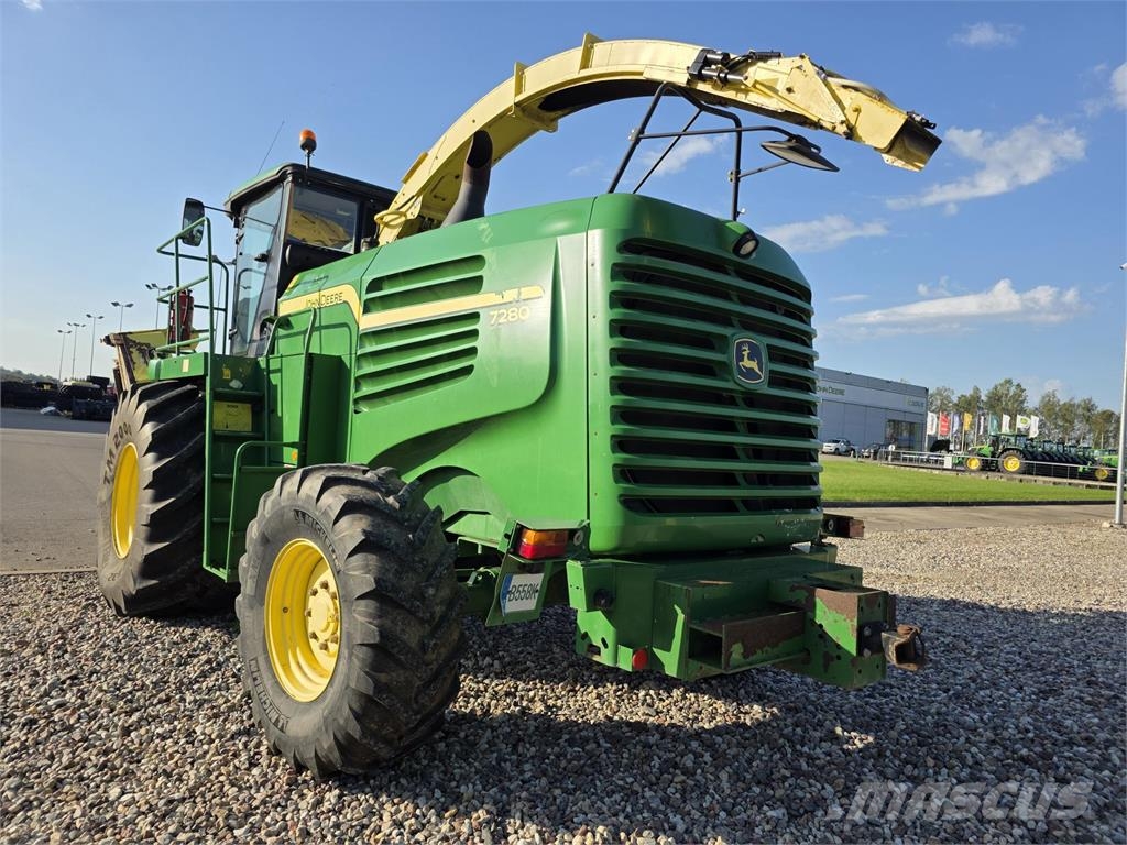 John Deere 7280 علافات ذاتية الدفع
