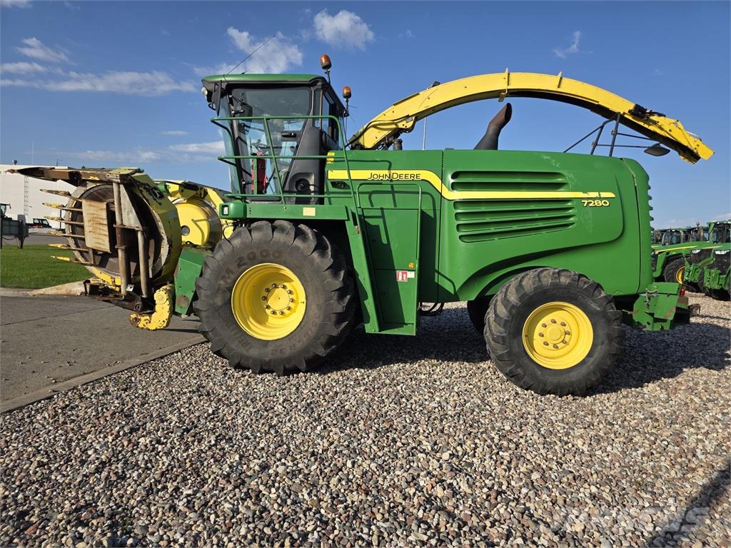 John Deere 7280 علافات ذاتية الدفع