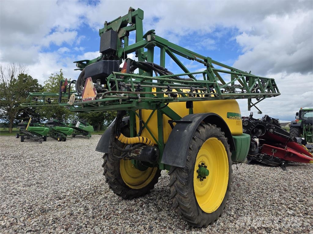 John Deere 740 Pulvérisateurs traînés
