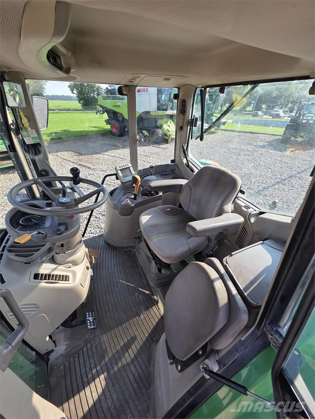 John Deere 7530 Premium Tractoren