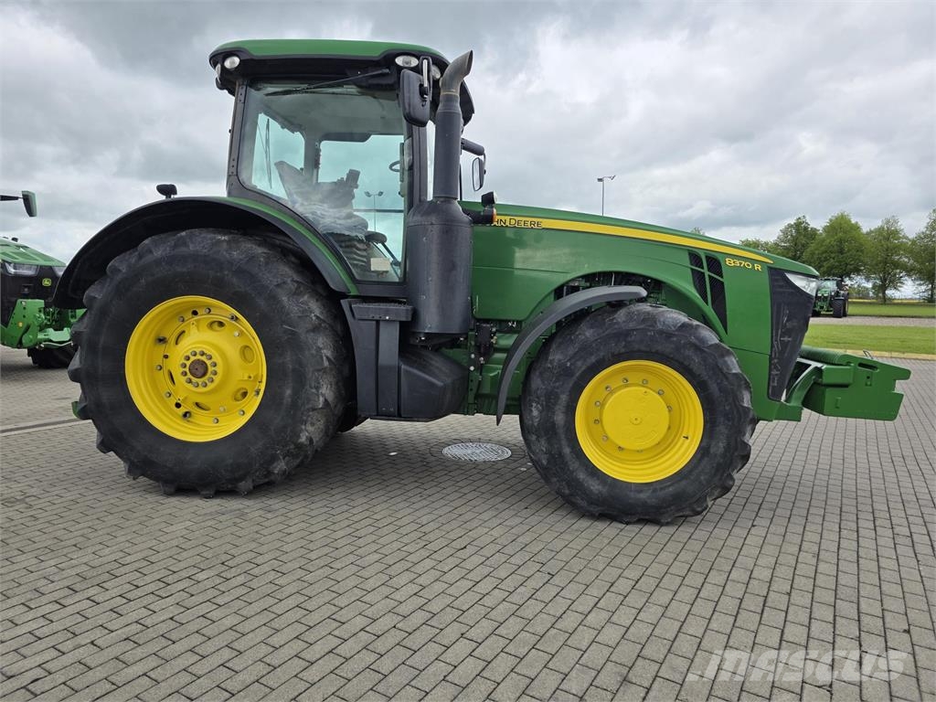John Deere 8370R Tractoare