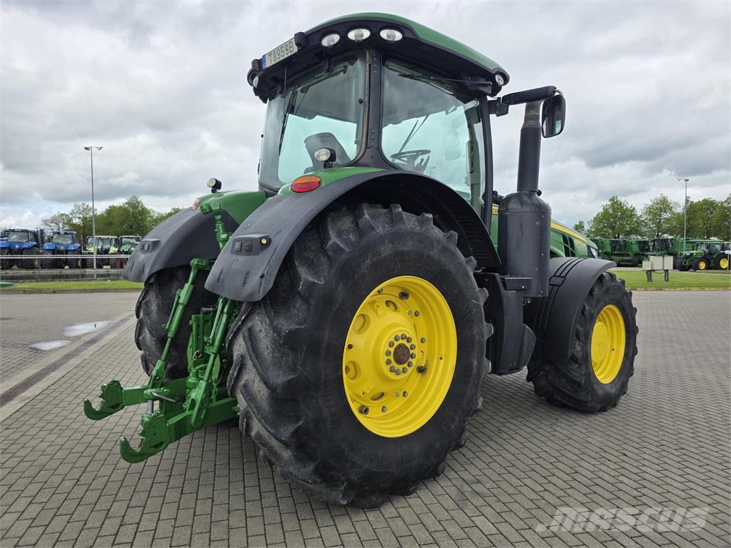 John Deere 8370R Tractoare