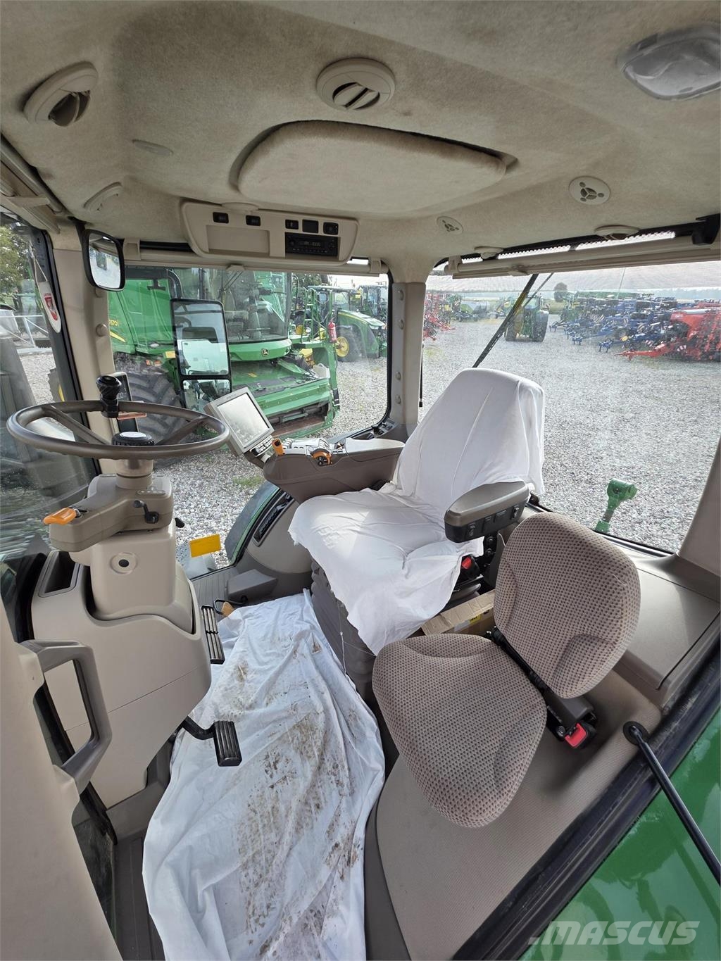 John Deere 8370R Traktorit