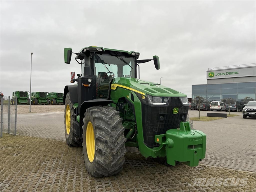 John Deere 8R410 Traktorer