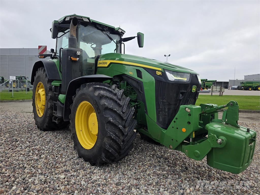 John Deere 8R410 Tractoare