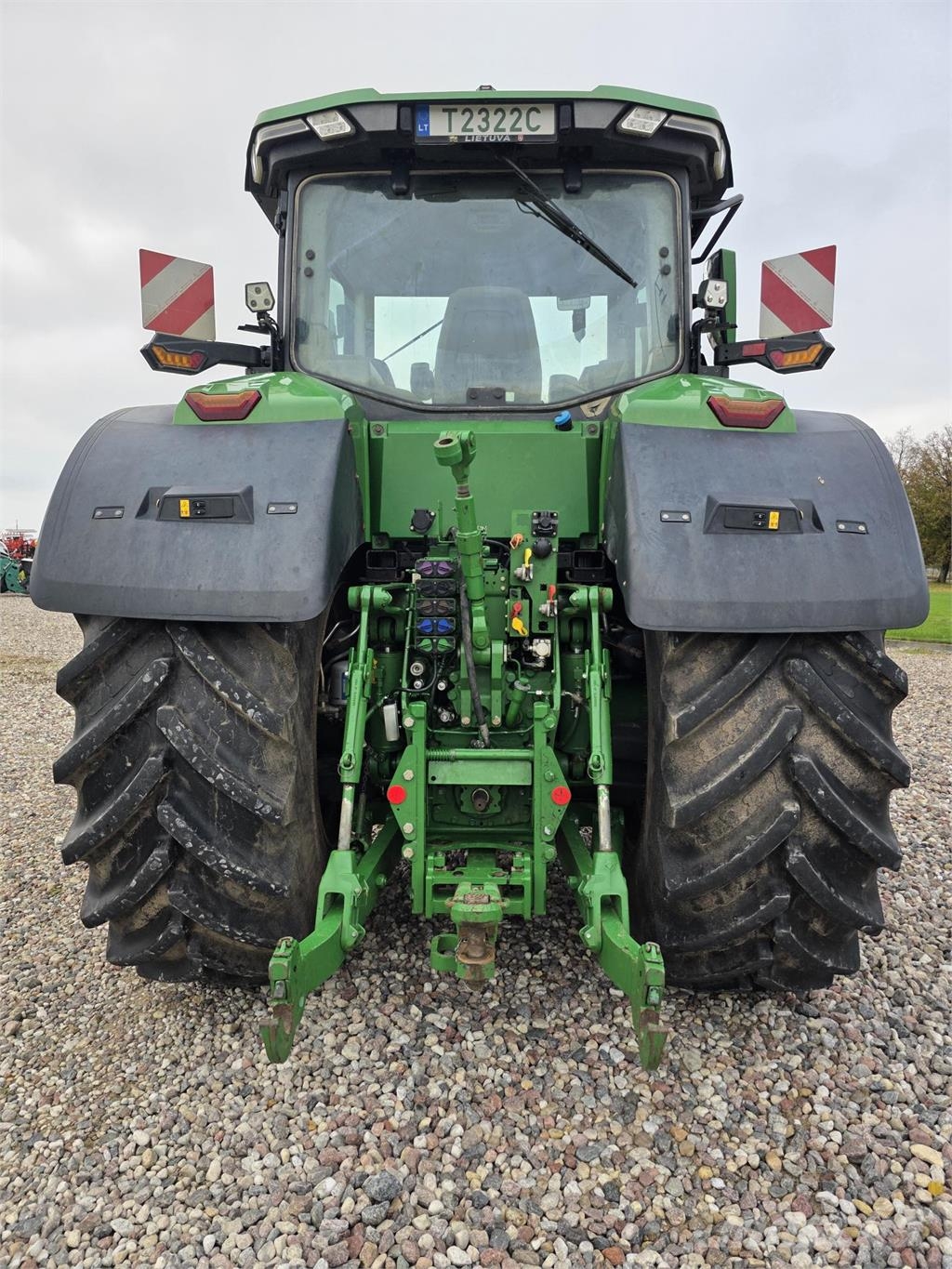 John Deere 8R410 Tractoren