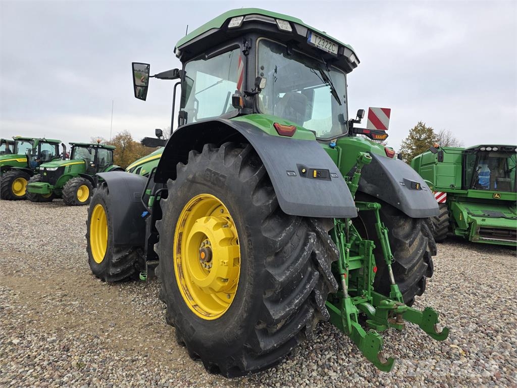 John Deere 8R410 Tractoren