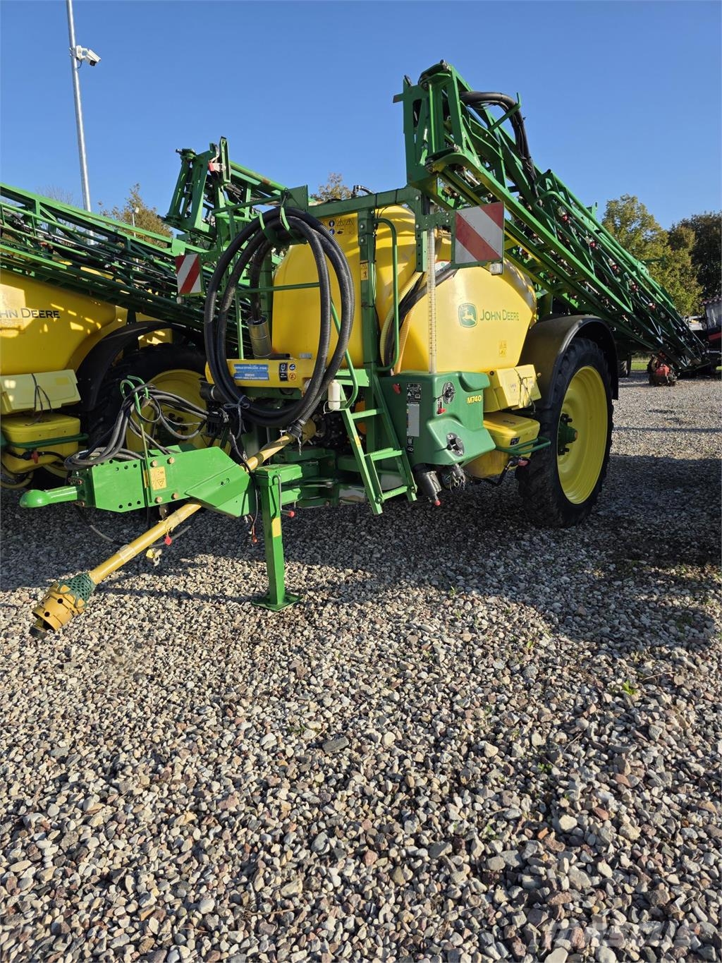 John Deere M740 Haagispritsid
