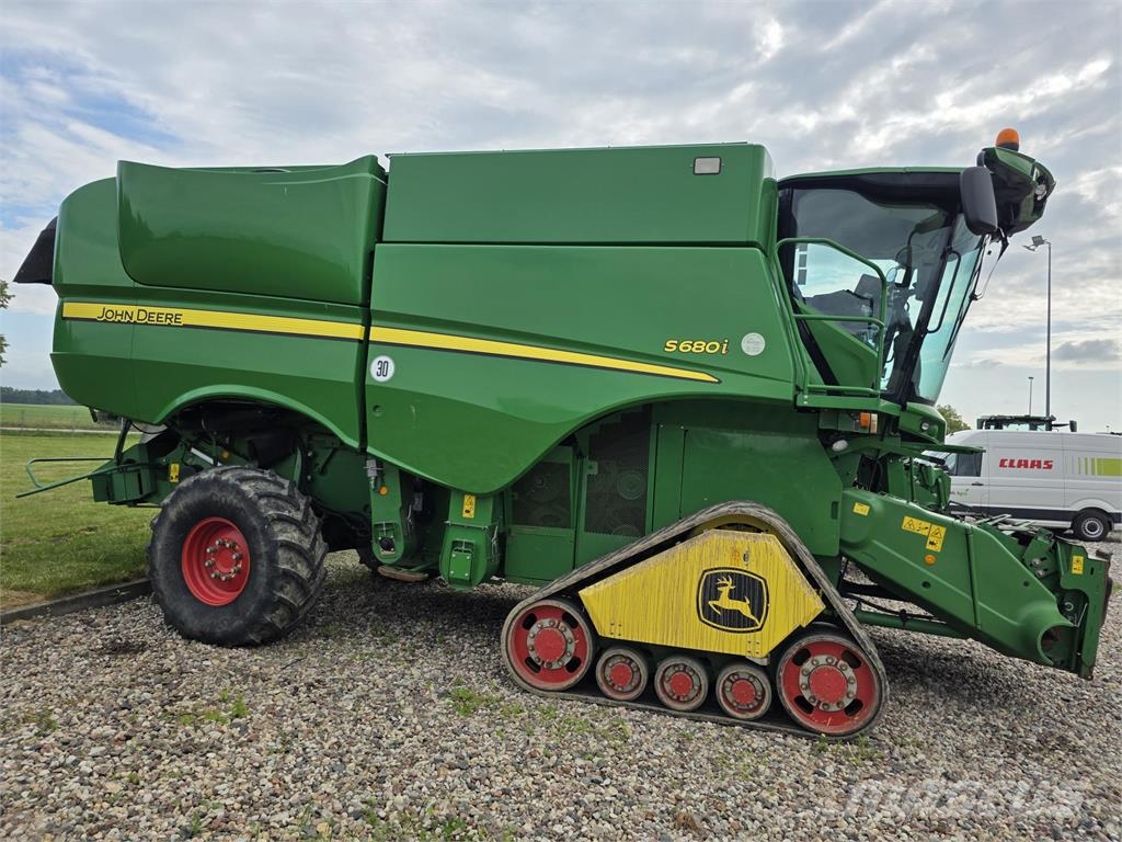 John Deere S680 Mietitrebbiatrici