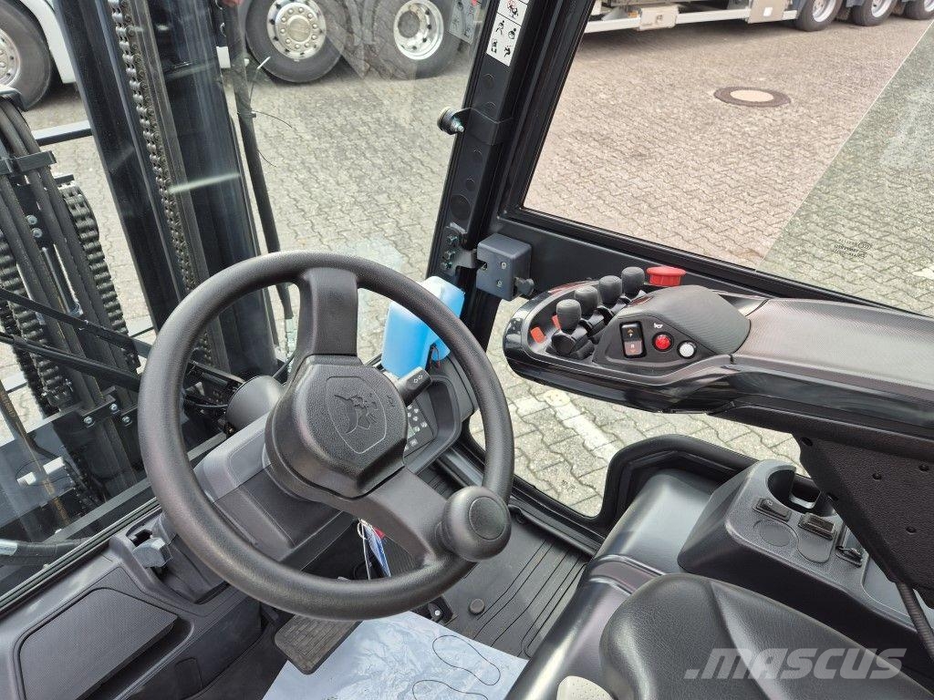 Bobcat B30NS شاحنات ذات رافعات شوكية تعمل بالكهرباء