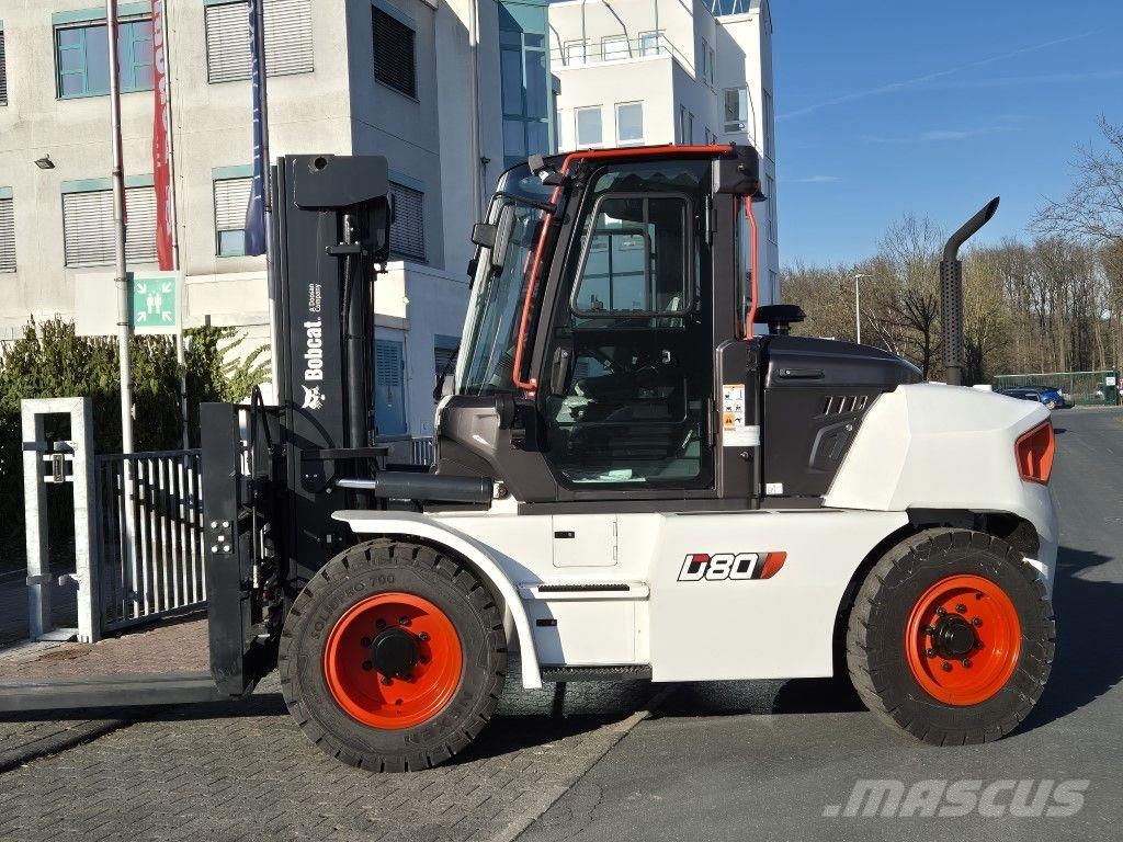 Bobcat D 80 S - 9 ディーゼル・軽油