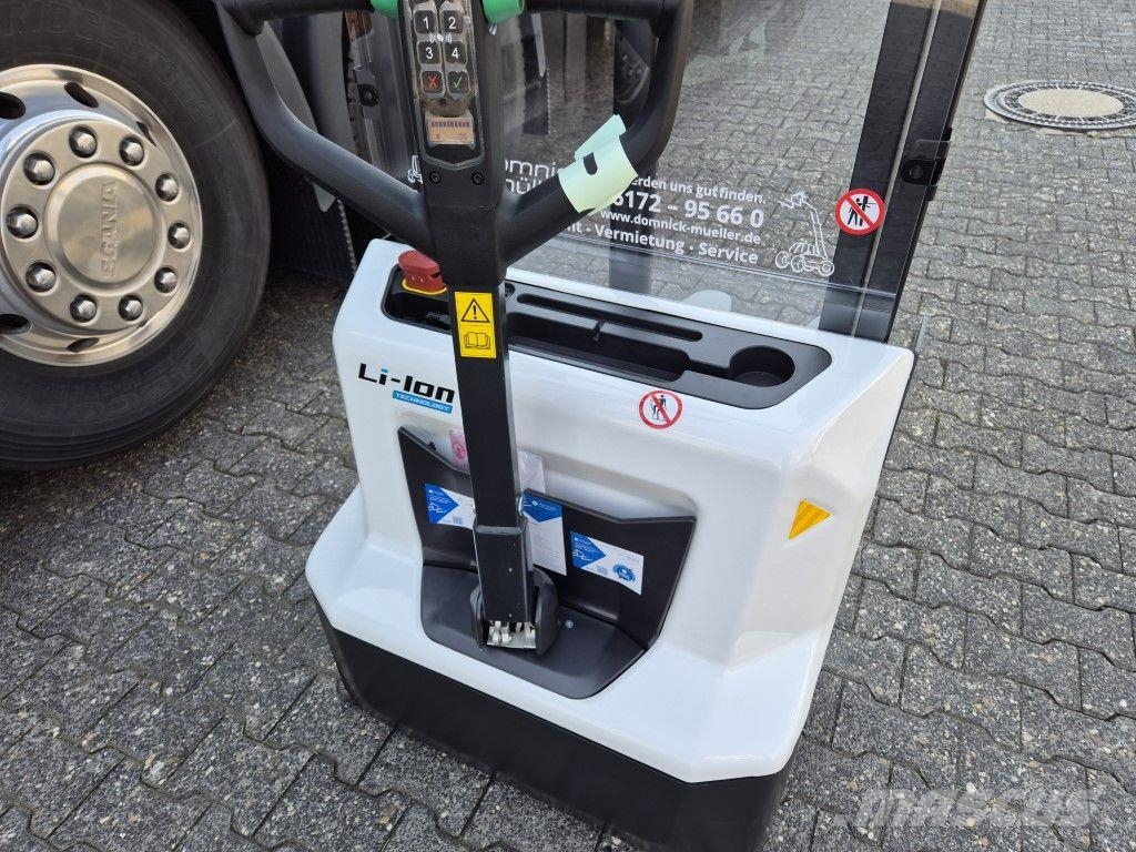 Bobcat LSM12N Pedestrian stackers
