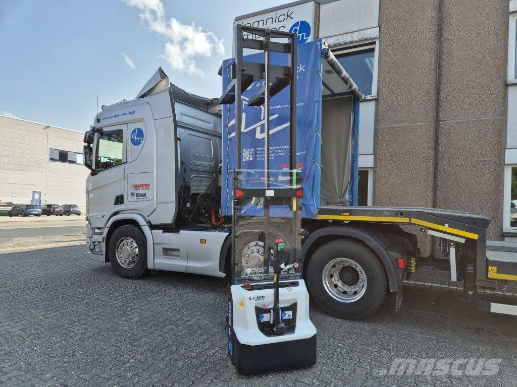 Bobcat LSM12N Pedestrian stackers