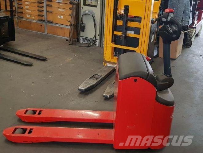 Manitou EP 18s Ručni električni viljuškar
