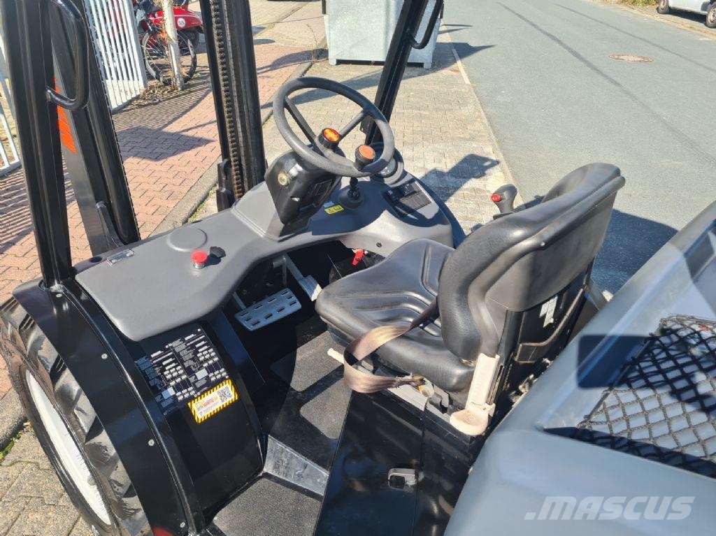 Manitou MC 18.4 Stage3B Vorkheftruck voor zwaar terrein