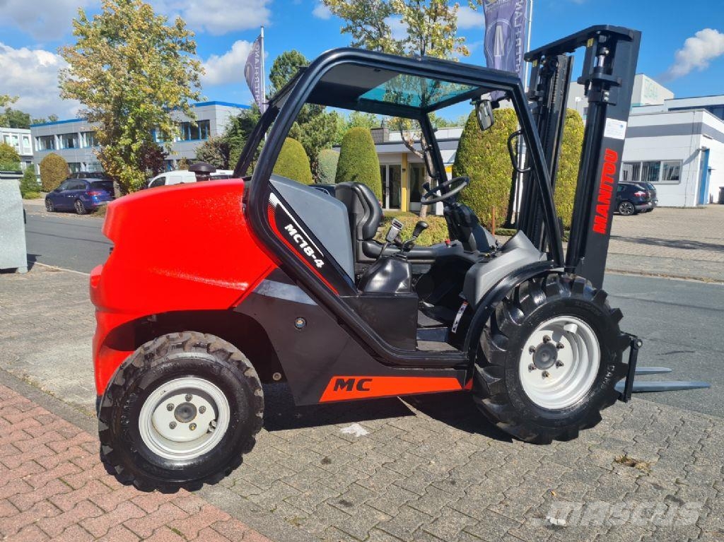 Manitou MC 18.4 Stage3B Vorkheftruck voor zwaar terrein