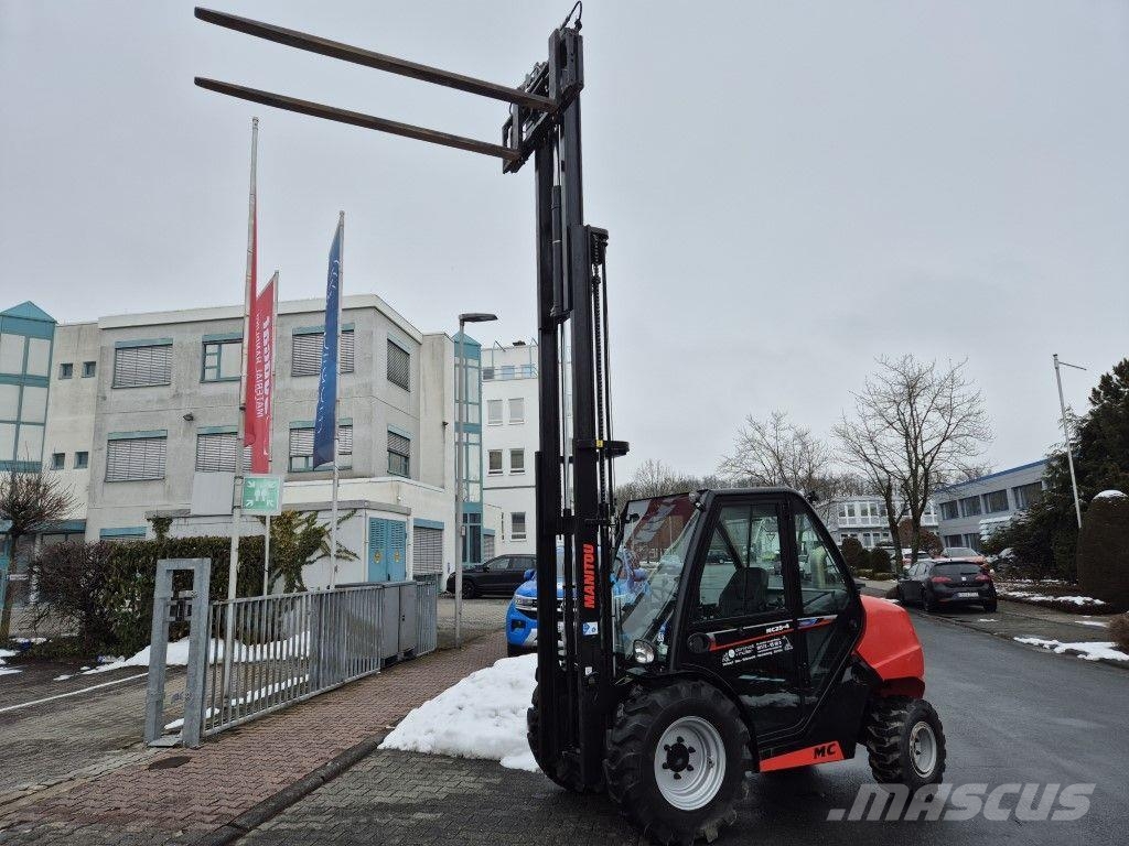 Manitou MC 25-4 ST5B S1 Montacargas todo terreno